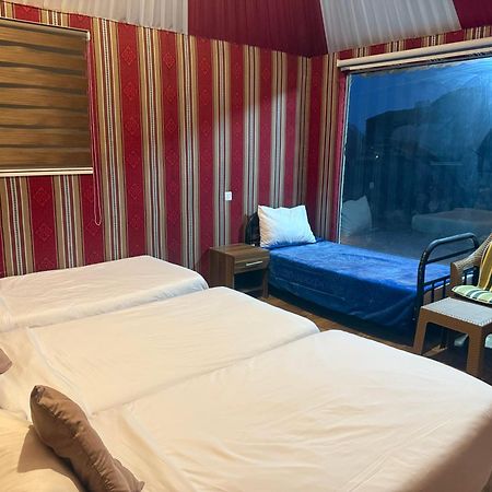 Rum Luxury Camp Wadi Rum Buitenkant foto