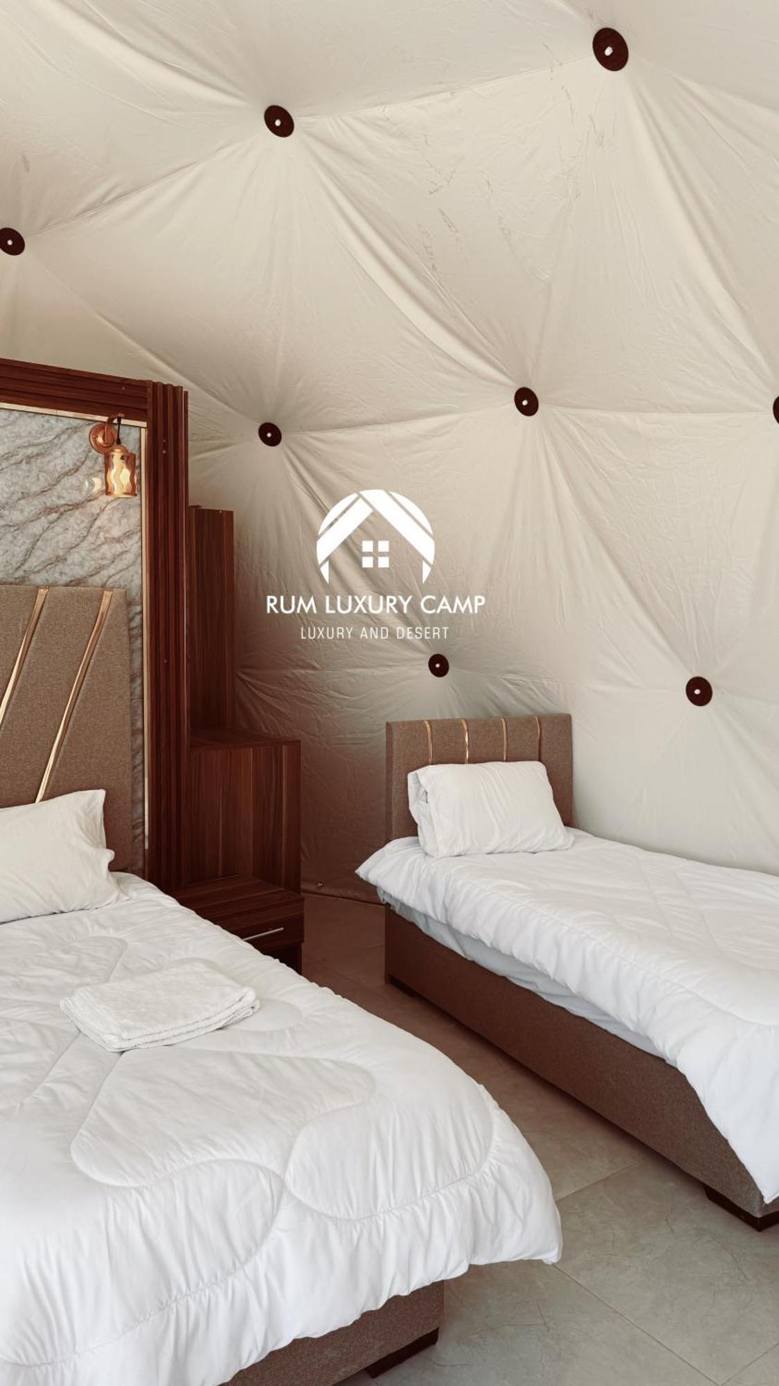 Rum Luxury Camp Wadi Rum Buitenkant foto