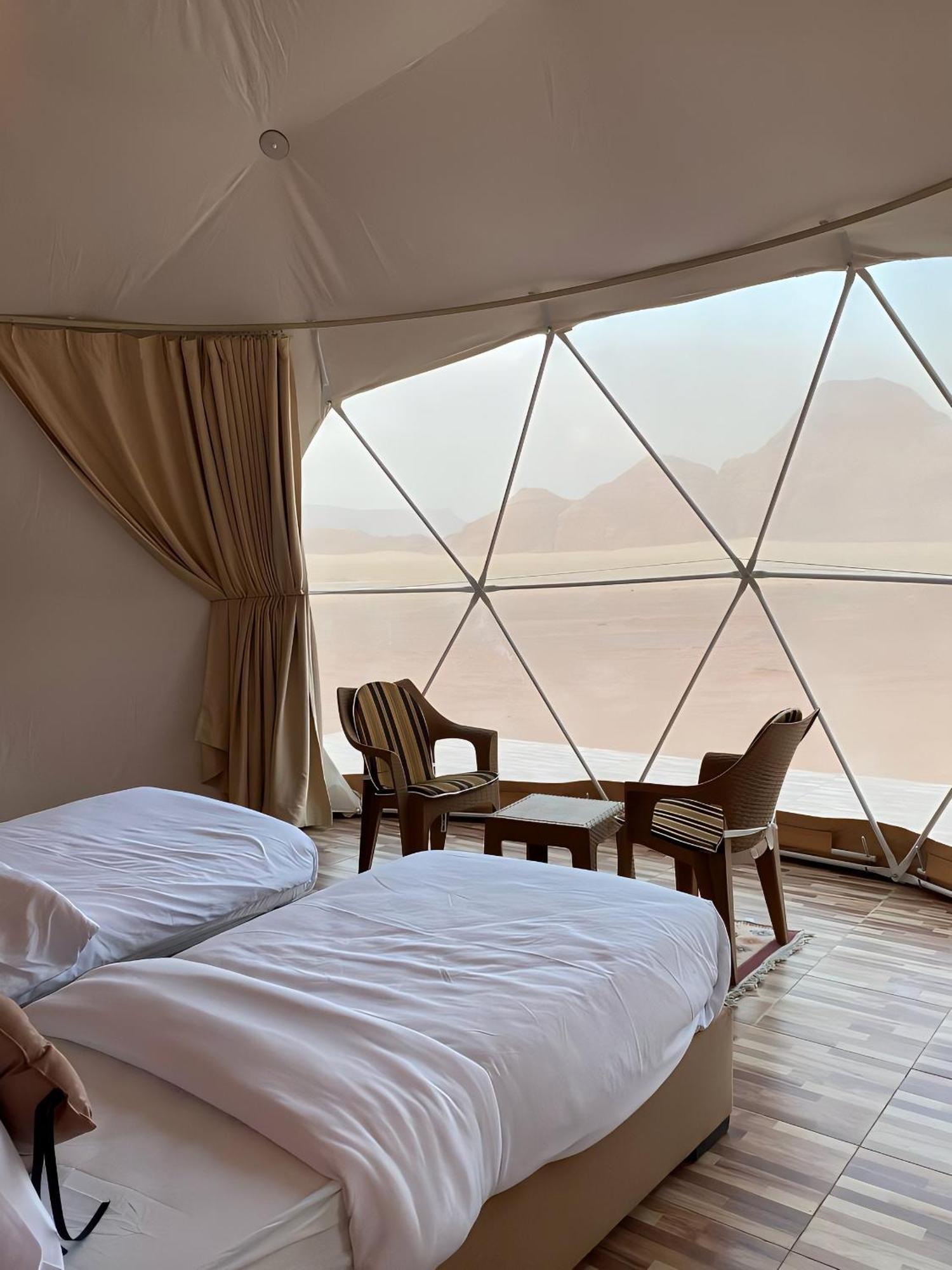 Rum Luxury Camp Wadi Rum Buitenkant foto